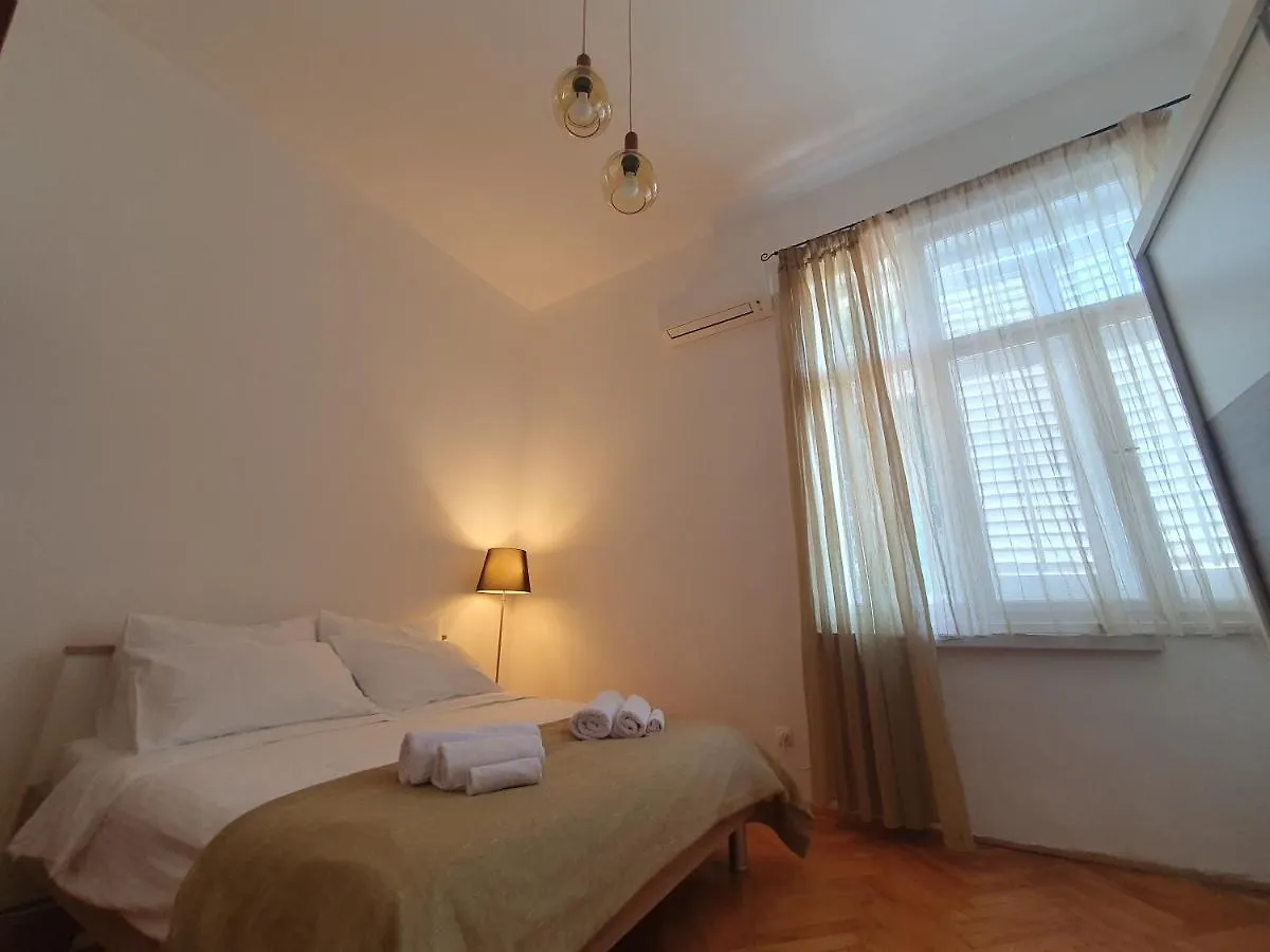 Lola Bivio Apartment Rijeka